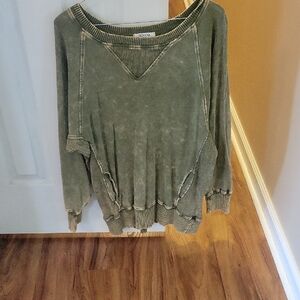 Zenana Green Ribbed Sweatshirt With Pockets